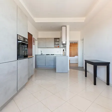 Daire Elegant In Restocco Area *